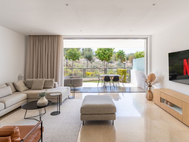Townhouse for sale in Río Real, Marbella