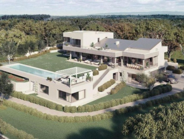 Villa for sale in Sotogrande, Marbella