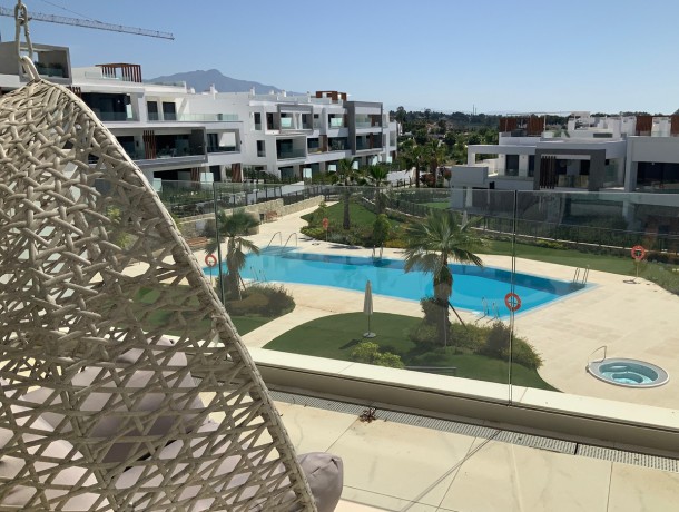 Apartment for sale in New Golden Mile, Marbella