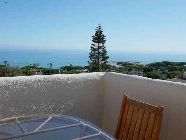 Apartment for sale in Cabopino, Marbella