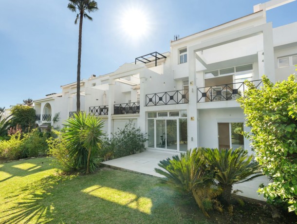 Apartment for sale in La Quinta, Marbella