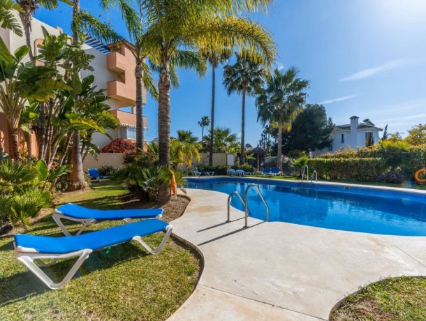 Apartment for sale in Riviera del Sol, Marbella
