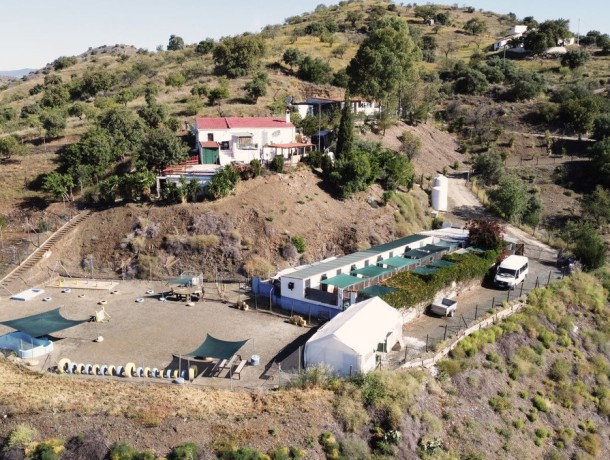 Villa for sale in Almogía, Marbella