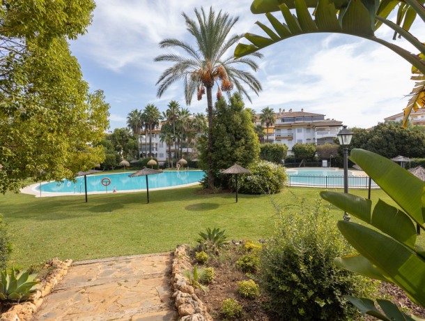Apartment for sale in Puerto Banús, Marbella