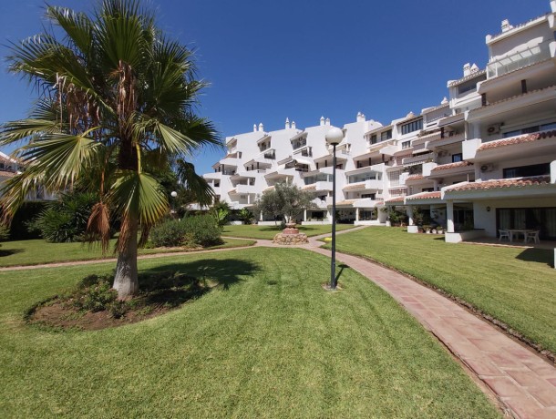 Apartment for sale in Calahonda, Marbella