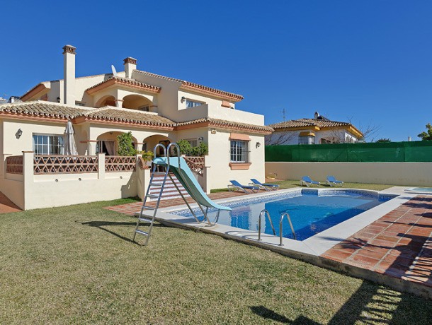 Villa for sale in Mijas Costa, Marbella