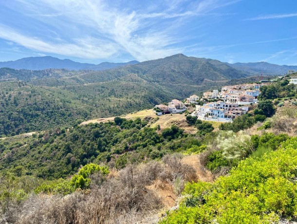 Plot for sale in Benahavís, Marbella