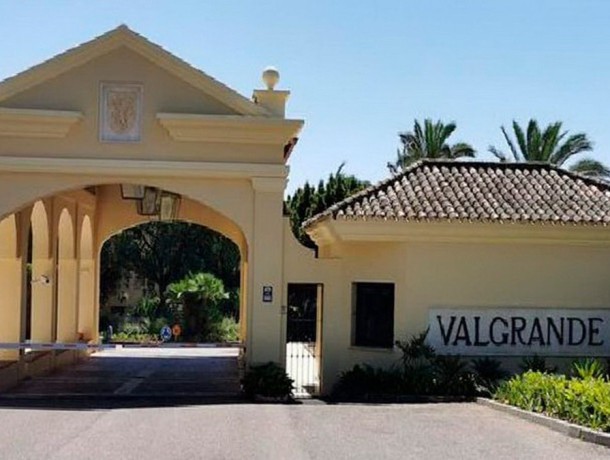 Apartment for sale in Sotogrande, Marbella