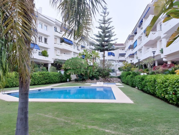Apartment for sale in San Pedro de Alcántara, Marbella
