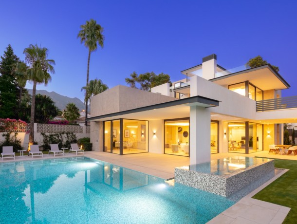 Villa for sale in Marbella, Marbella