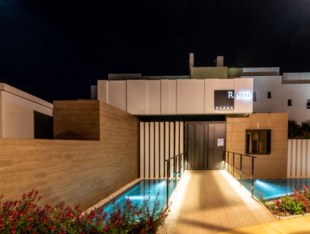 Apartment for sale in Nueva Andalucía, Marbella