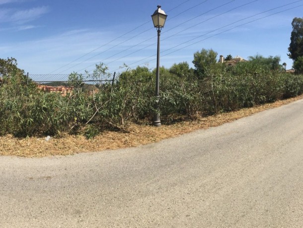 Plot for sale in Hacienda Las Chapas, Marbella
