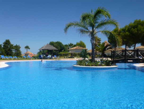 Apartment for sale in La Duquesa, Marbella