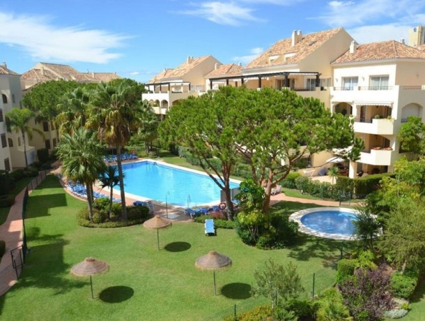 Apartment for sale in Elviria, Marbella