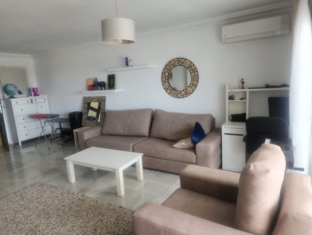Apartment for sale in Nueva Andalucía, Marbella