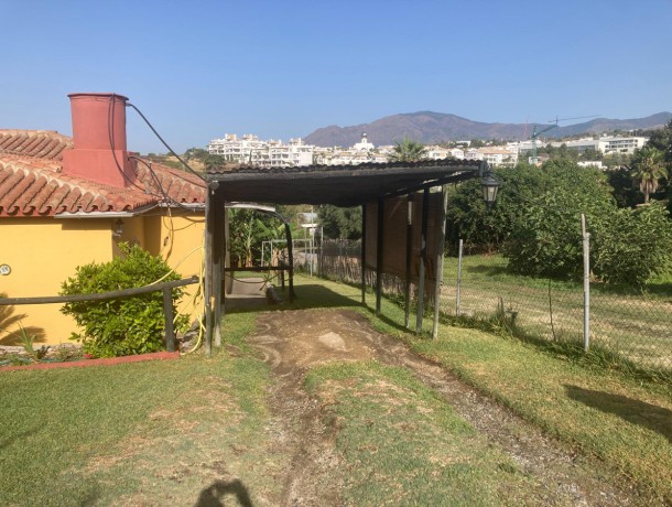 Villa for sale in Estepona, Marbella