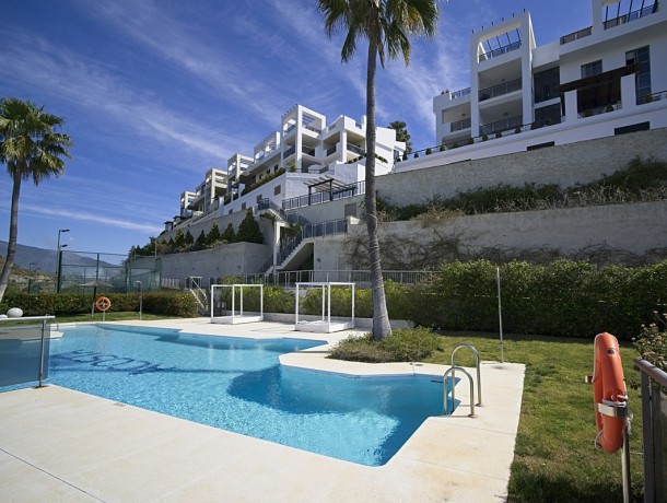 Apartment for sale in Los Flamingos, Marbella