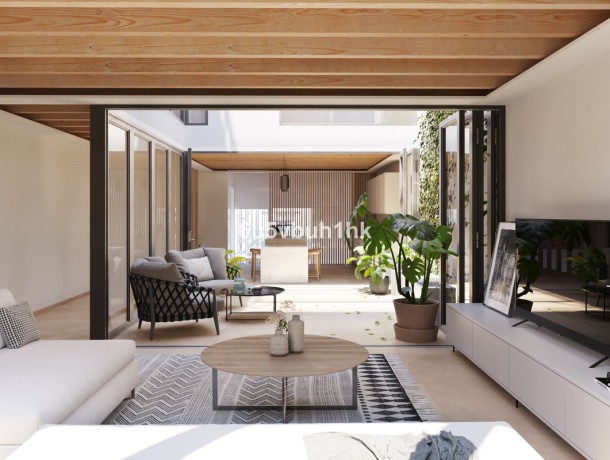 Townhouse for sale in Pedregalejo, Marbella