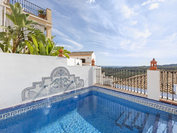 Townhouse for sale in Benahavís, Marbella