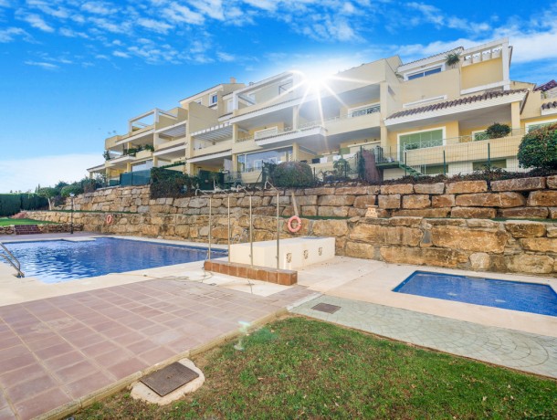 Apartment for sale in Las Brisas, Marbella