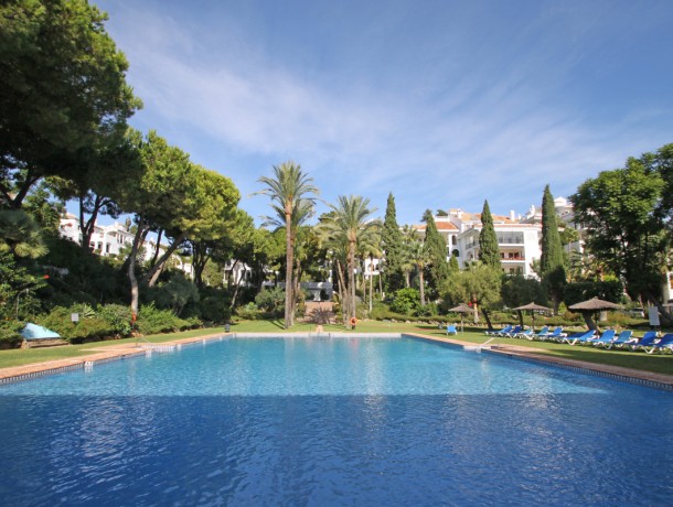 Apartment for sale in The Golden Mile, Marbella