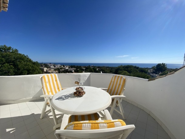 Apartment for sale in Calahonda, Marbella