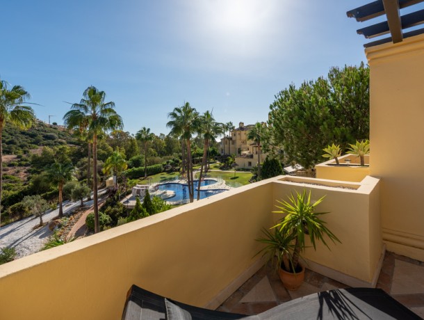 Apartment for sale in Casares Playa, Marbella