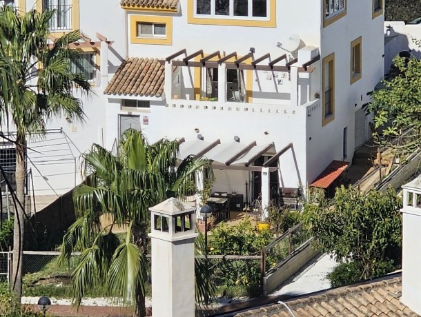 Villa for sale in Riviera del Sol, Marbella