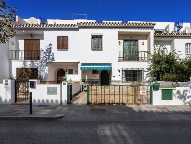 Townhouse for sale in La Cala de Mijas, Marbella
