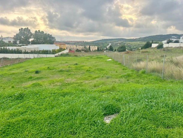 Plot for sale in Valle Romano, Marbella