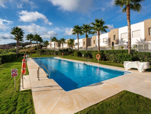 Townhouse for sale in Estepona, Marbella