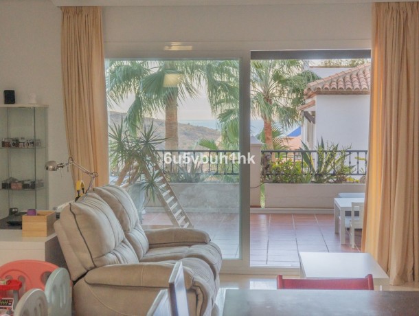 Apartment for sale in Calahonda, Marbella