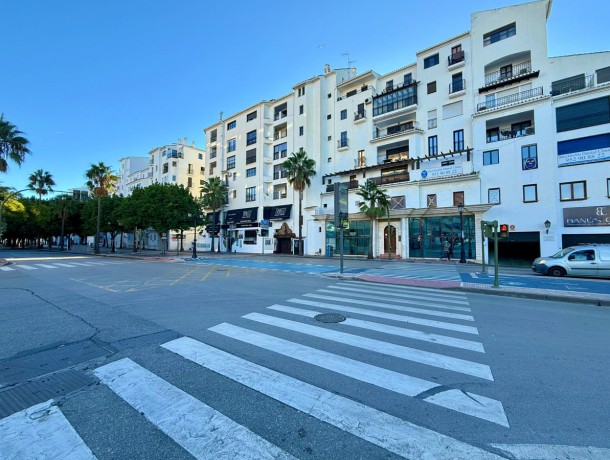 Apartment for sale in Puerto Banús, Marbella