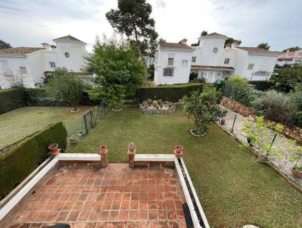 Villa for sale in Calahonda, Marbella