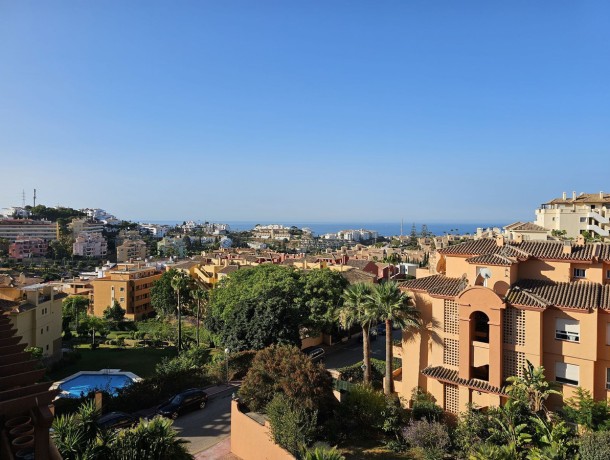 Apartment for sale in Riviera del Sol, Marbella