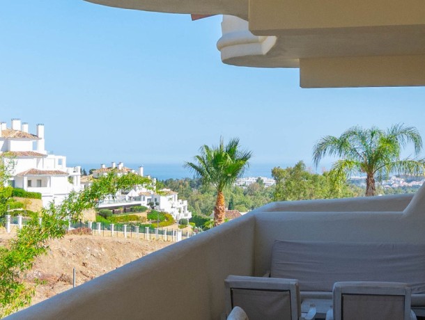 Apartment for sale in Nueva Andalucía, Marbella
