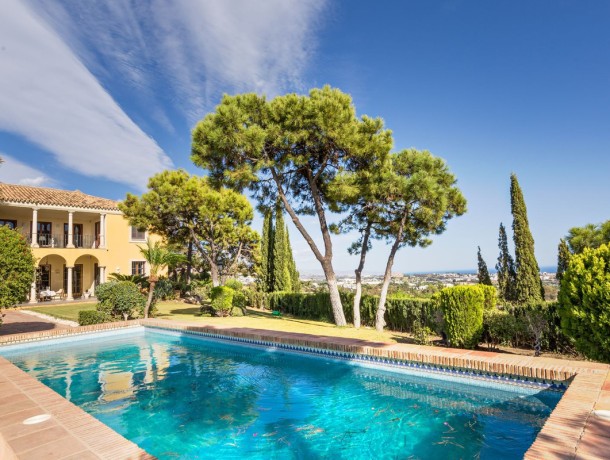 Villa for sale in Benahavís, Marbella
