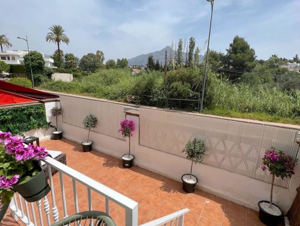 Apartment for sale in Nueva Andalucía, Marbella