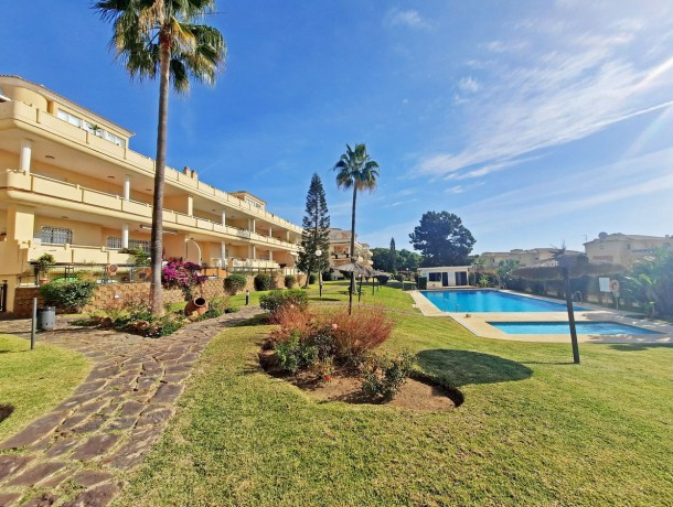 Apartment for sale in Cabopino, Marbella
