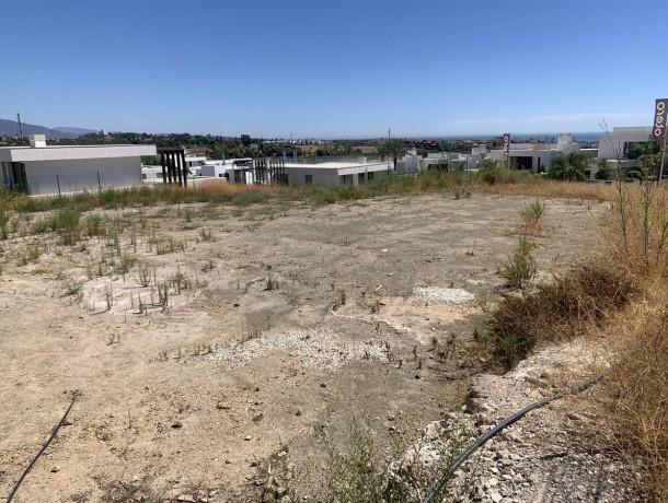 Plot for sale in Cancelada, Marbella