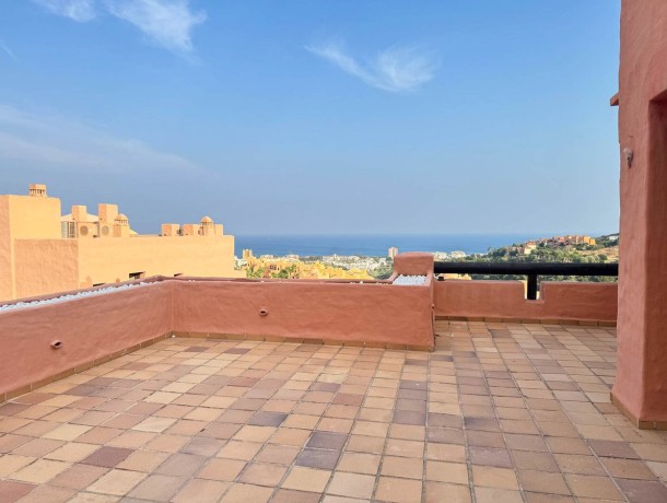 Apartment for sale in San Luis de Sabinillas, Marbella
