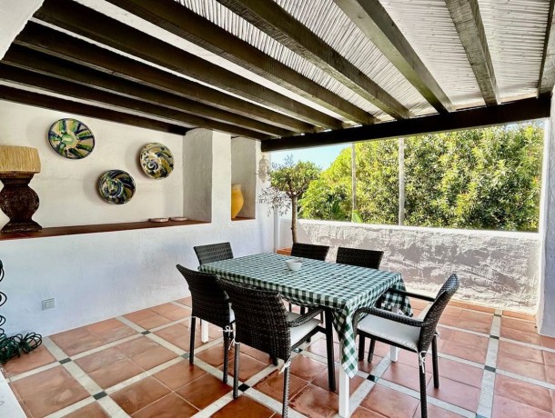 Apartment for sale in Guadalmina Baja, Marbella