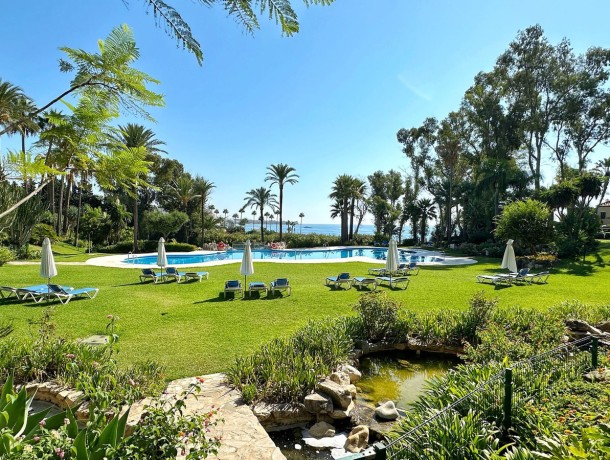 Apartment for sale in New Golden Mile, Marbella