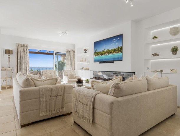 Apartment for sale in Los Flamingos, Marbella