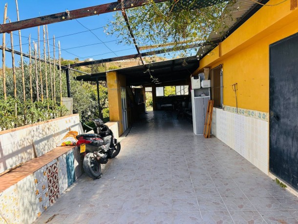 Villa for sale in Coín, Marbella
