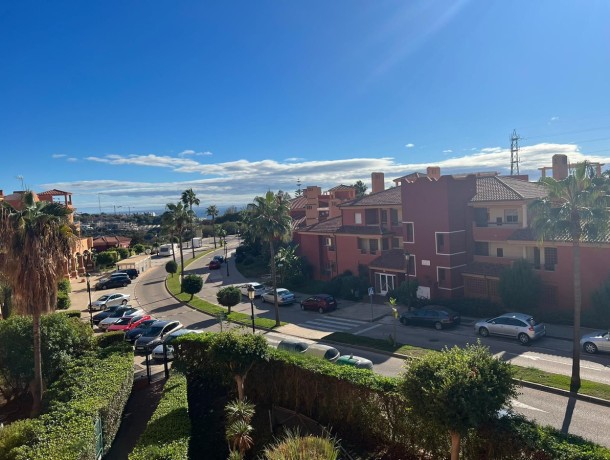 Apartment for sale in Las Chapas, Marbella