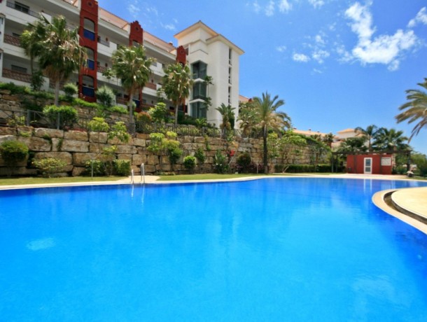 Apartment for sale in Riviera del Sol, Marbella