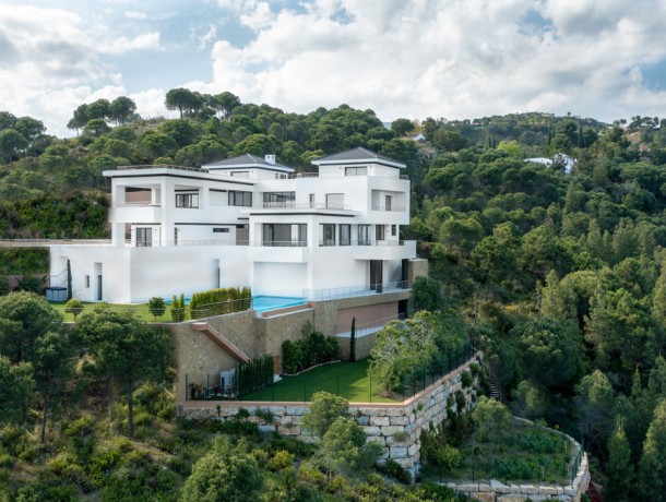 Villa for sale in Benahavís, Marbella