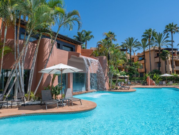Apartment for sale in The Golden Mile, Marbella