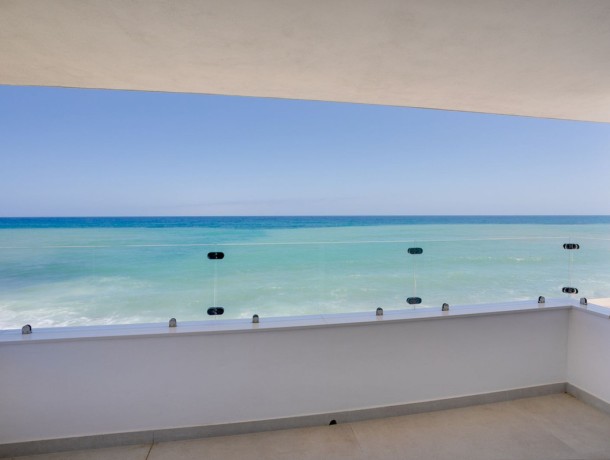 Villa for sale in Estepona, Marbella